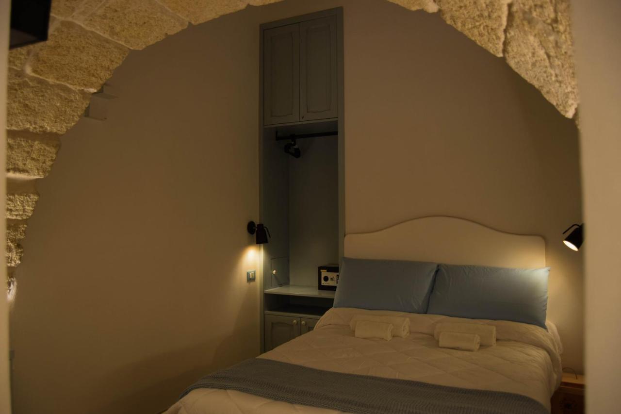 ポリニャーノ・ア・マーレ Leavi Bed & Breakfast エクステリア 写真